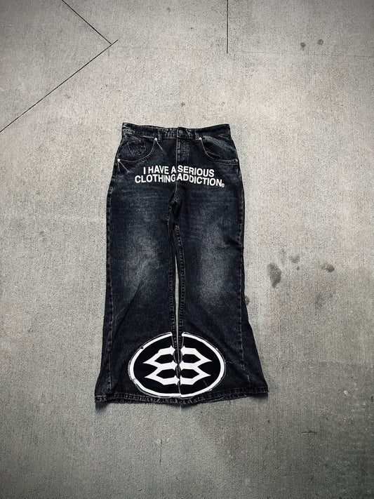 “Worldwide Clothing Addiction” Jeans