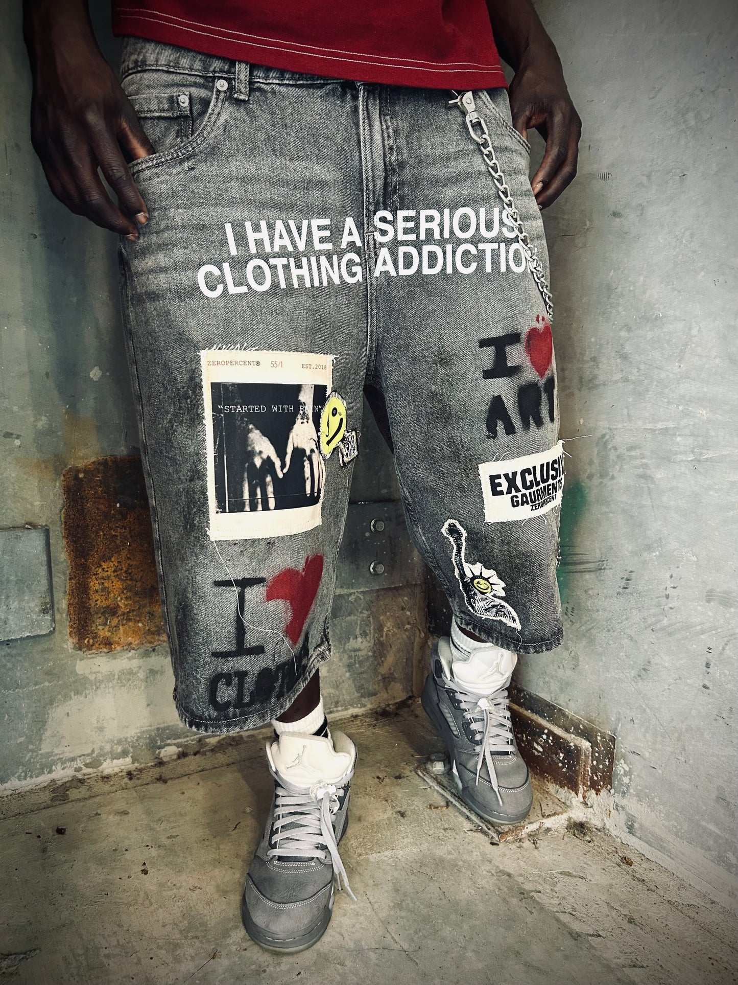 “Delusional Art Fanatic” Jorts